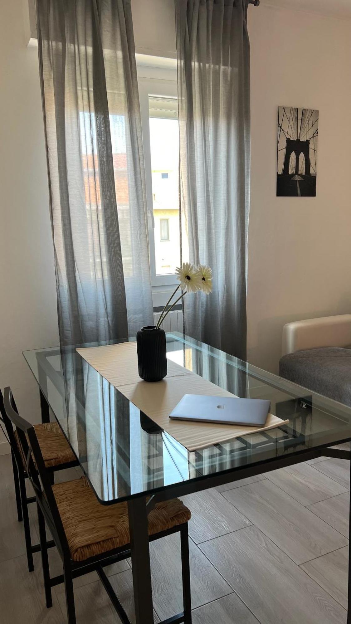 Appartamento Rafael Milano - 10 Min From Linate Airport, Centrale Fs, Ospedale San Raffaele Esterno foto